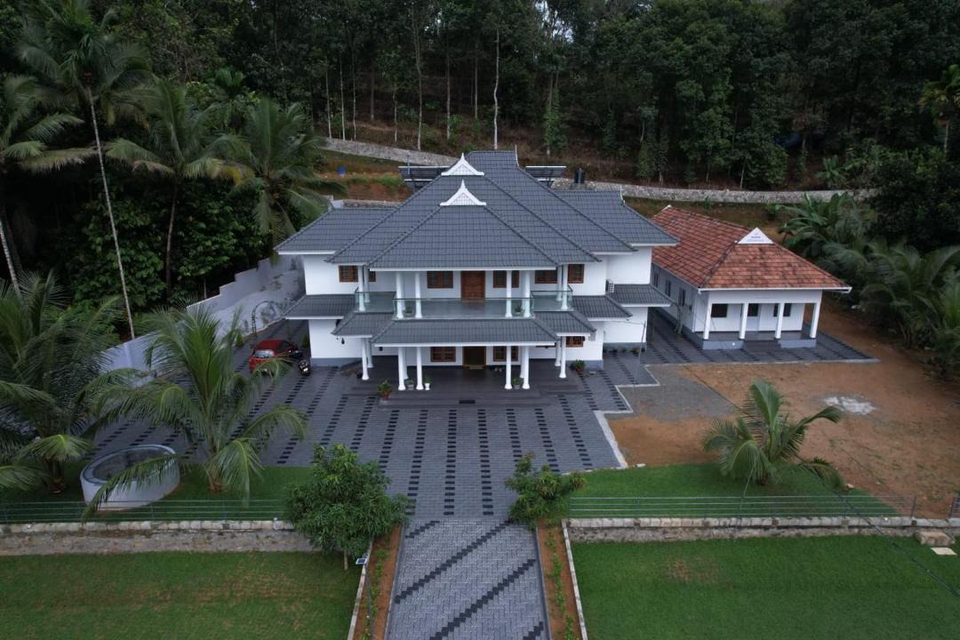 Photo of Others in Devikolam