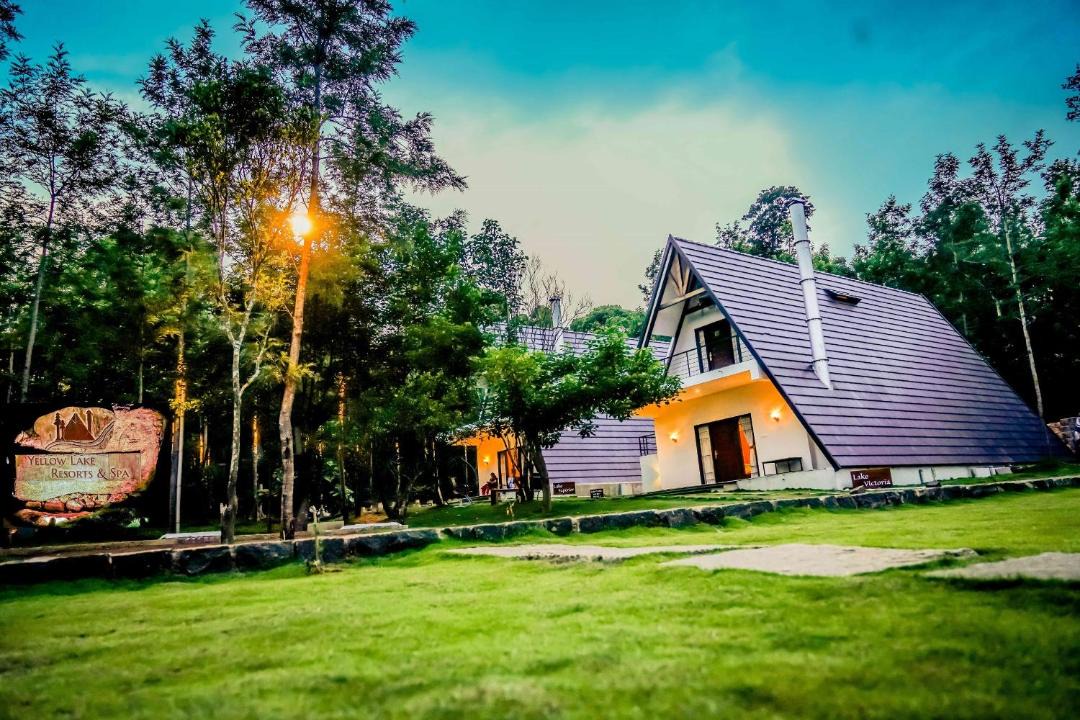 Photo of Buildings in Yercaud