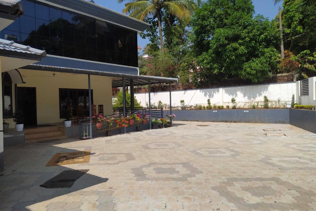 Photo of Others in Parassinikadavu
