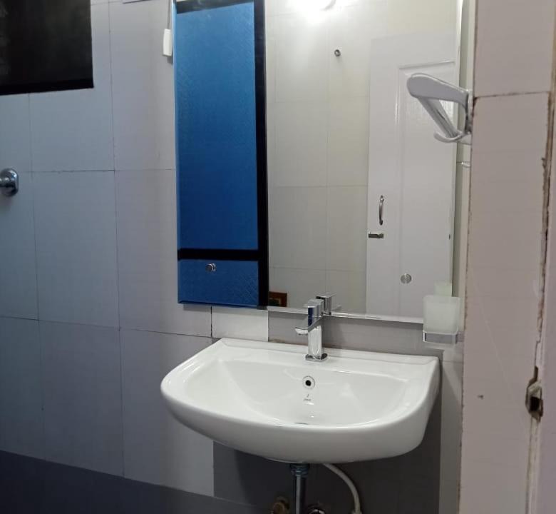 Photo of Bathroom in Cavelossim