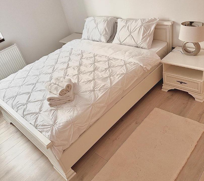 Photo of Bedroom in Center