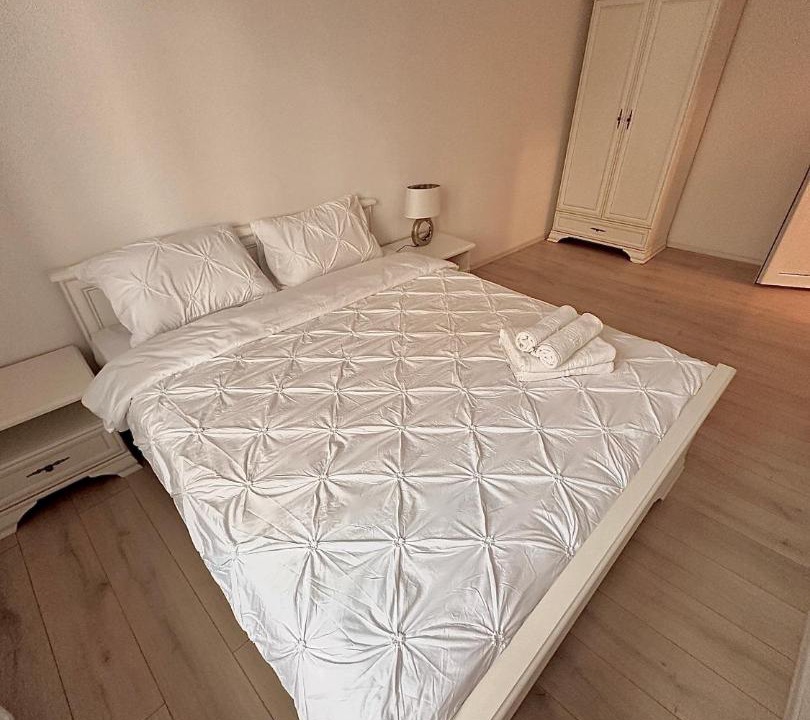 Photo of Bedroom in Center