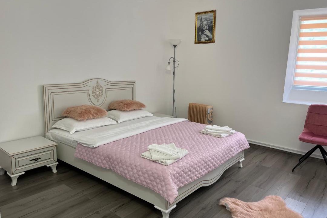 Photo of Bedroom in Bistrita