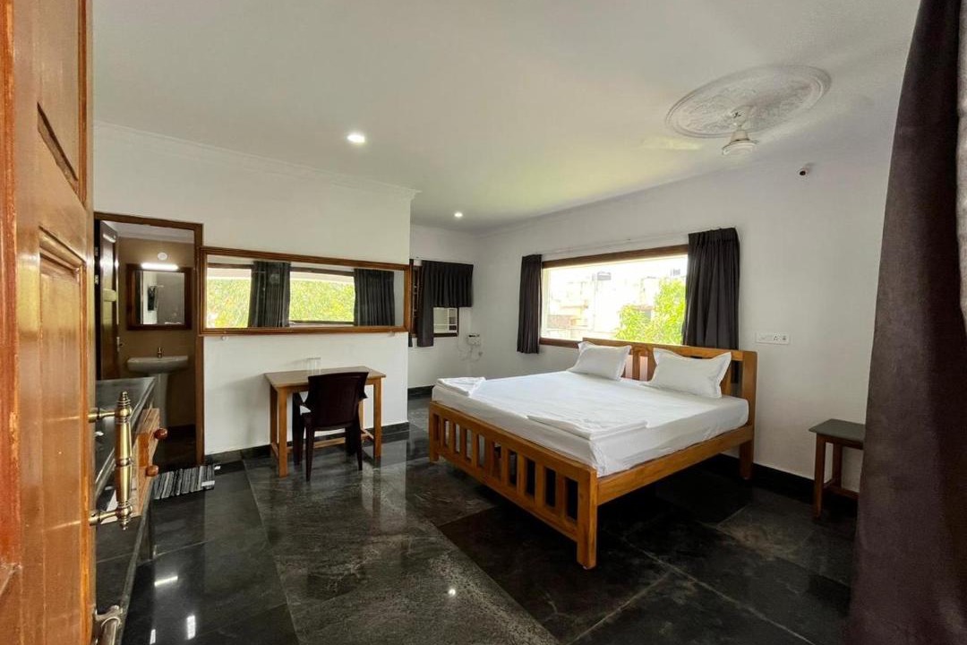Photo of Bedroom in Mahabalipuram Beach