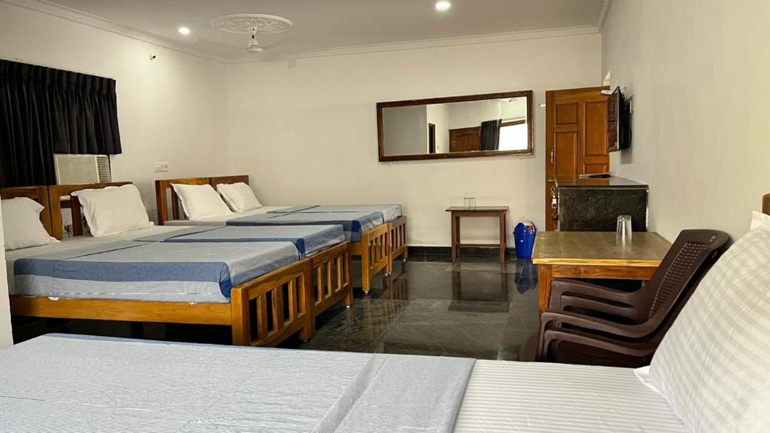 Photo of Bedroom in Mahabalipuram Beach