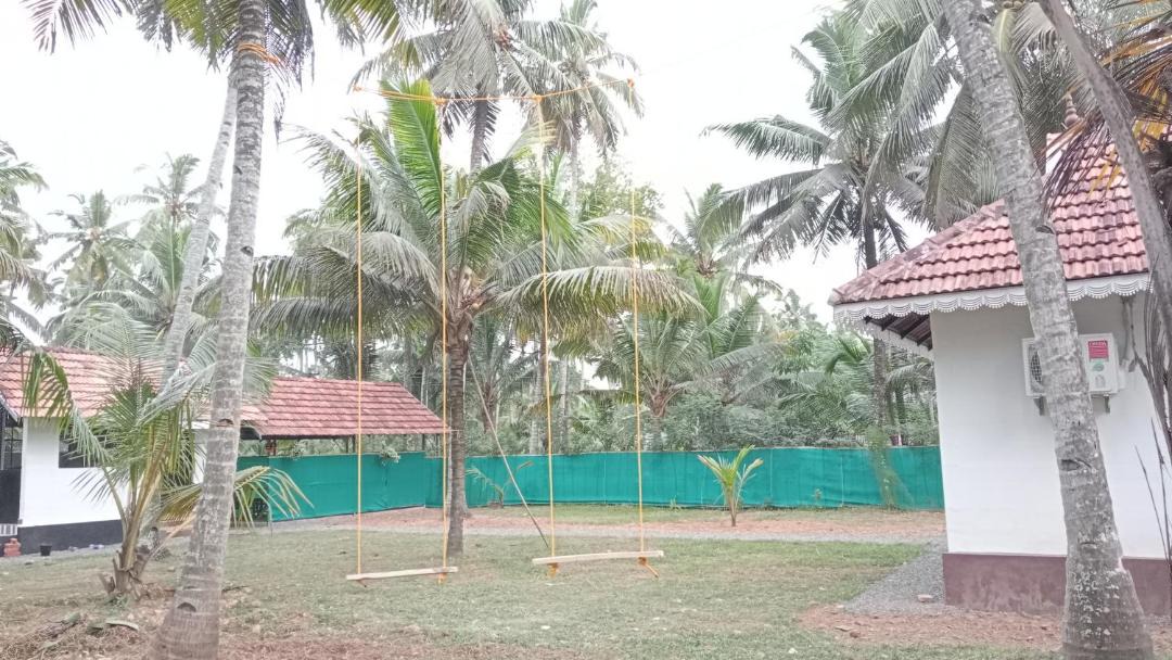 Photo of Others in Munroe Island