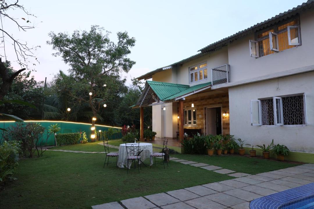 Photo of Buildings in Chondhi