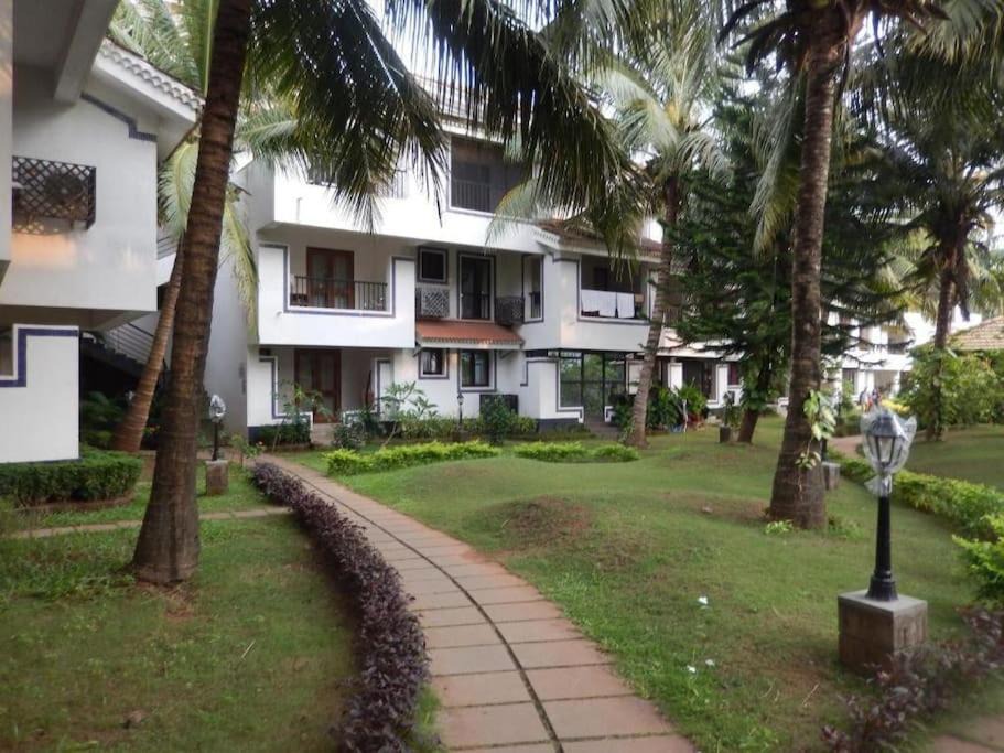 Photo of Buildings in Arpora