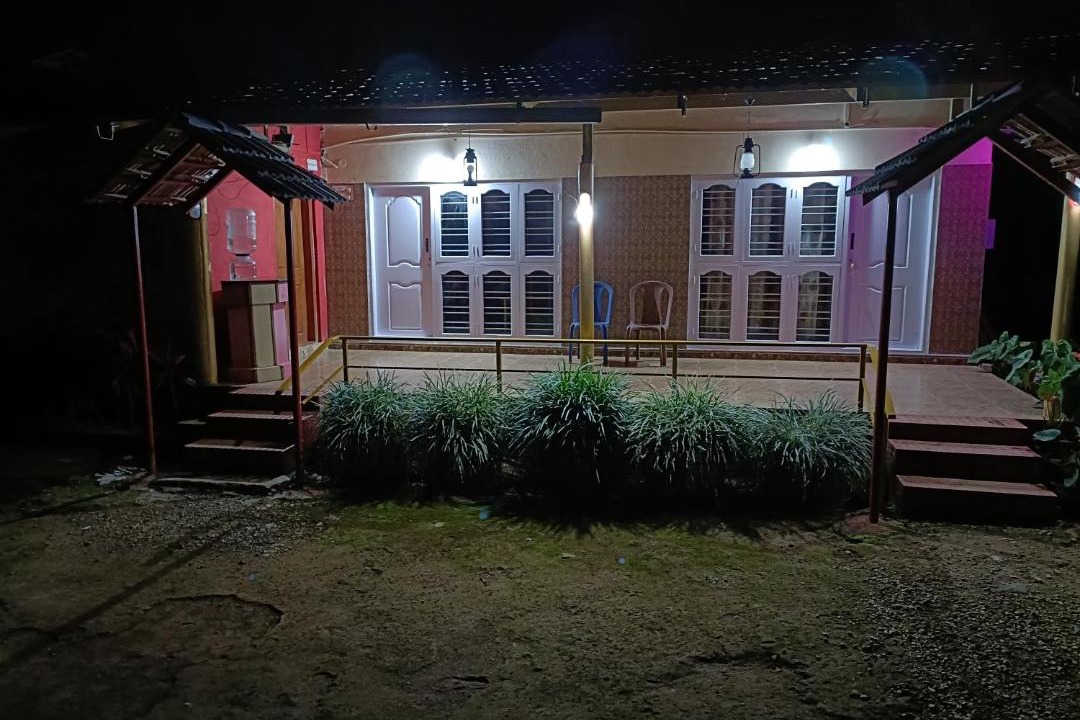 Photo of Buildings in Kakabe