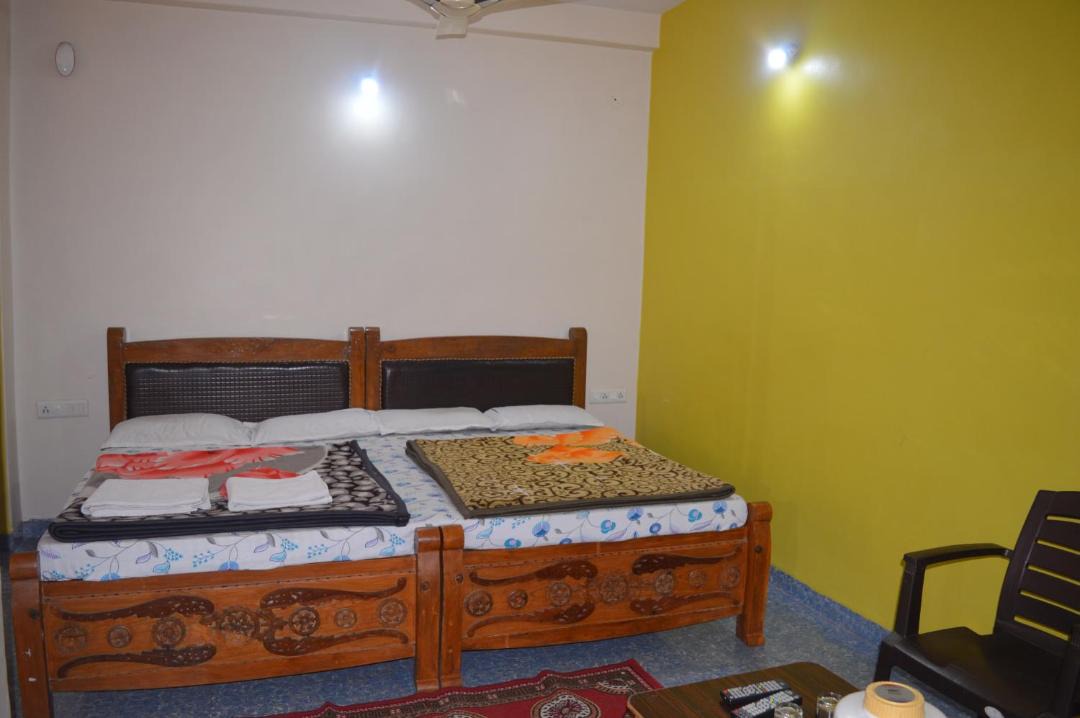 Photo of Bedroom in Pachmarhi