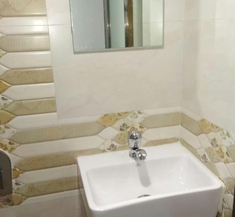Photo of Bathroom in Wellington Pier