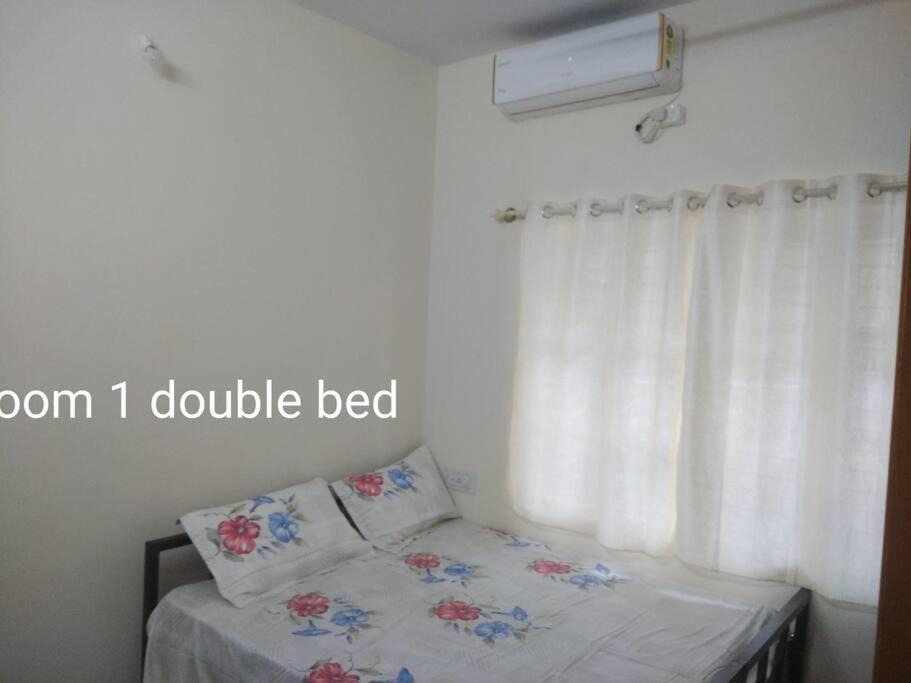 Photo of Bedroom in HBR Layout