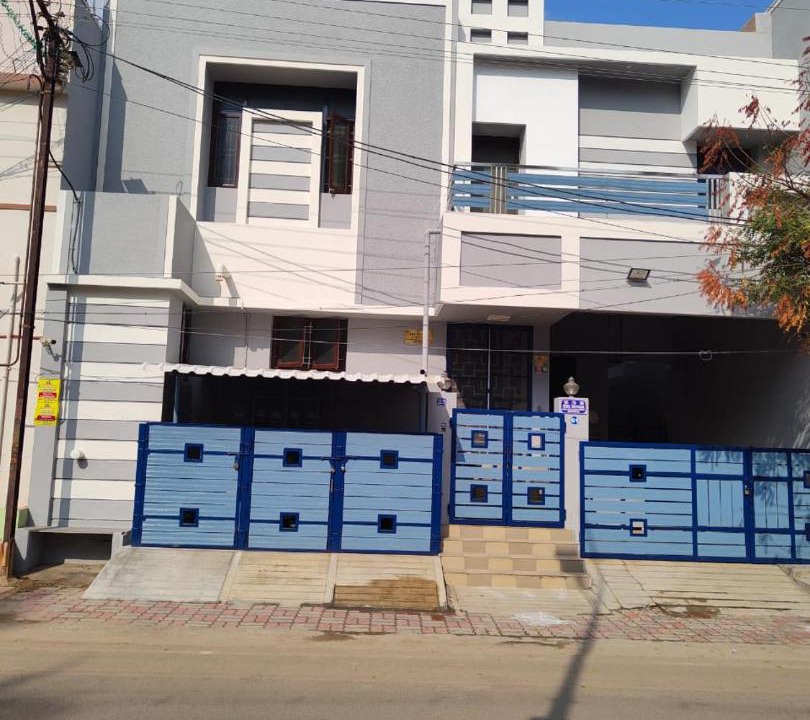 Photo of Buildings in Srirangam