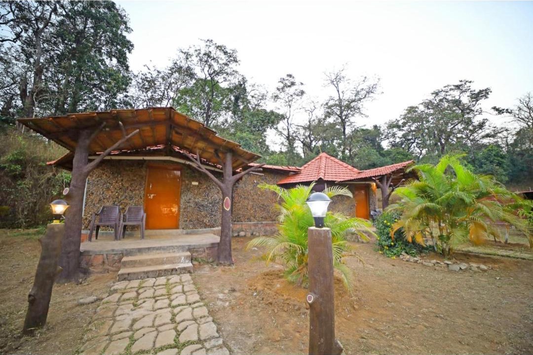 Photo of Buildings in Timbholi