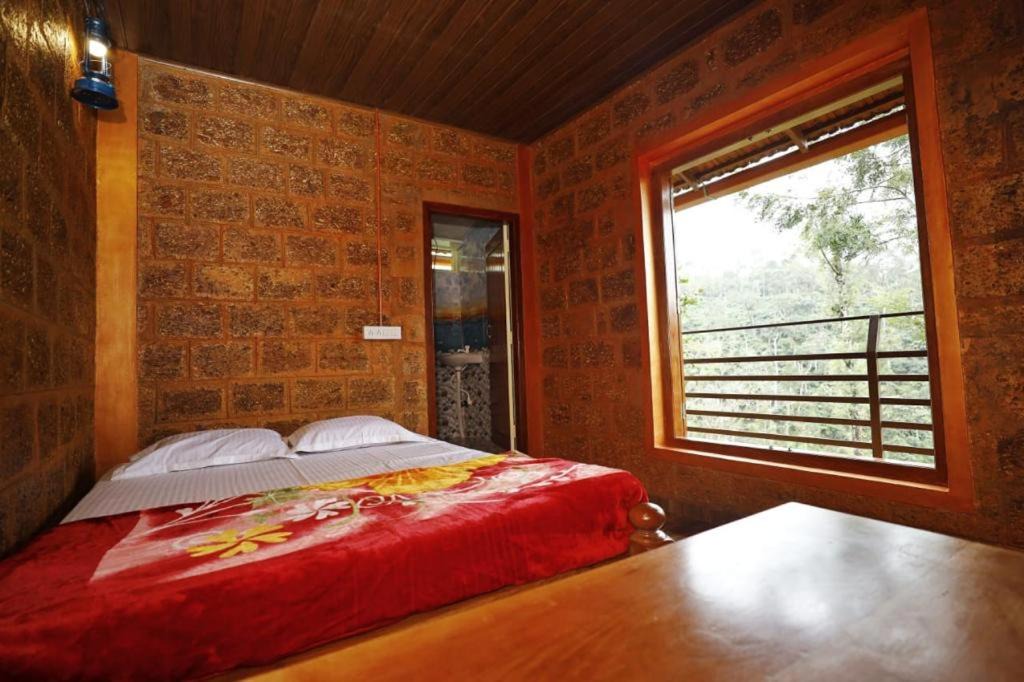 Photo of Bedroom in Somvarpet