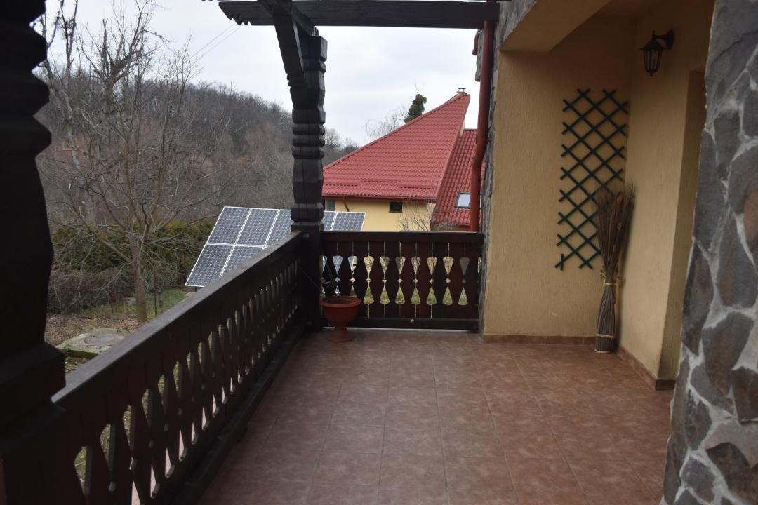 Photo of Others in Barnova