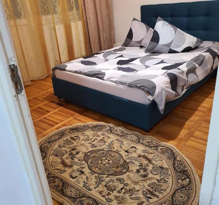 Photo of Bedroom in Lupeni