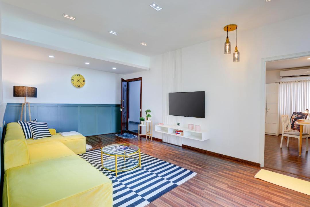 Photo of Livingroom in HBR Layout