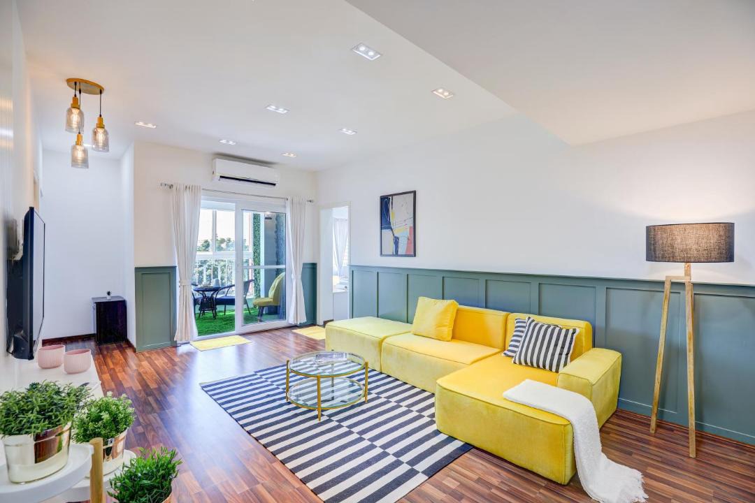 Photo of Livingroom in HBR Layout