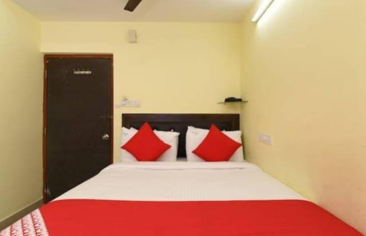 Photo of Bedroom in MVP Colony
