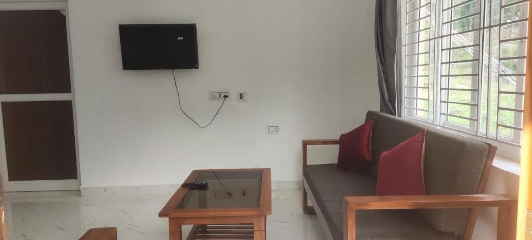 Photo of Livingroom in Kodaikanal