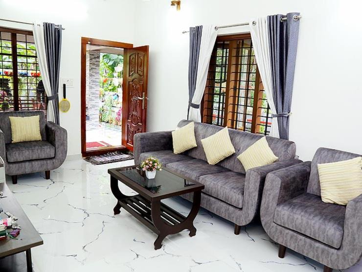 Photo of Livingroom in Aryad South