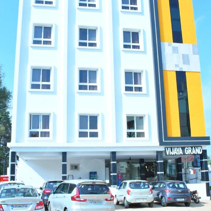 Photo of Others in Srikalahasti