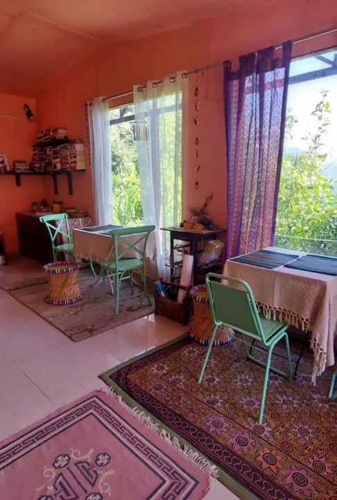 Photo of Livingroom in Shivanandi