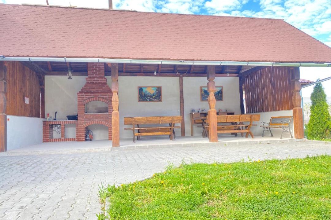 Photo of Others in Hateg