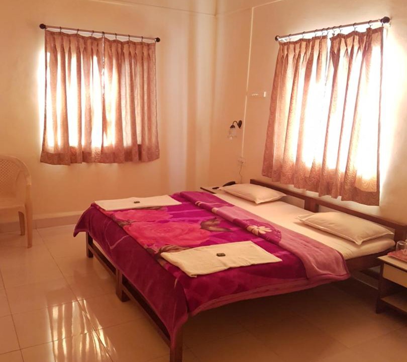 Photo of Bedroom in Mahabaleshwar