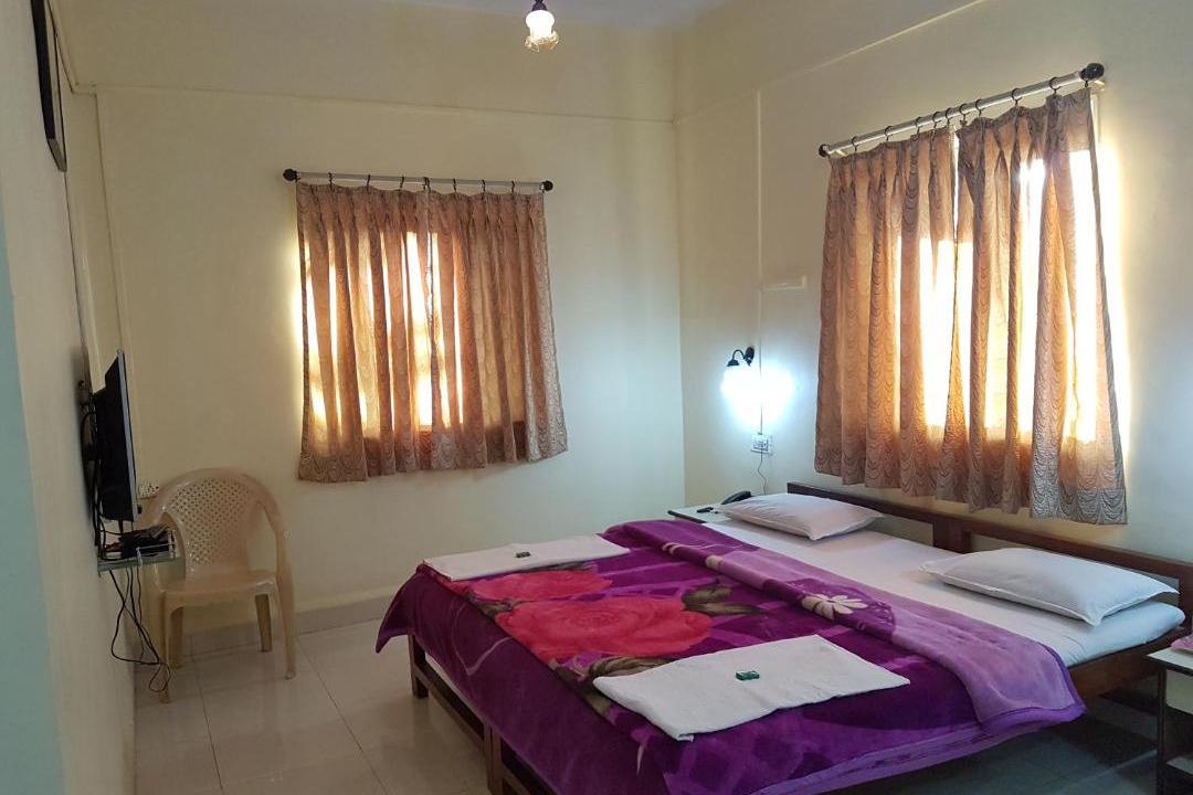 Photo of Bedroom in Mahabaleshwar