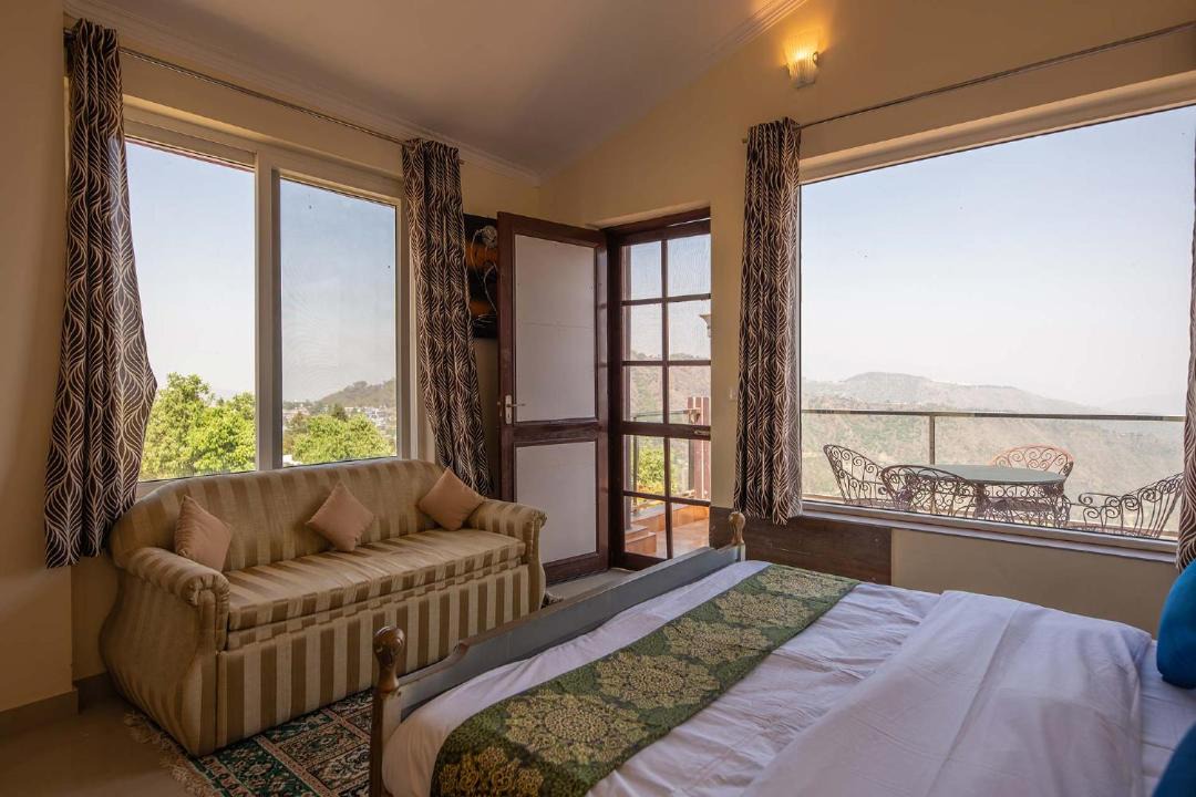 Photo of Bedroom in Tehri