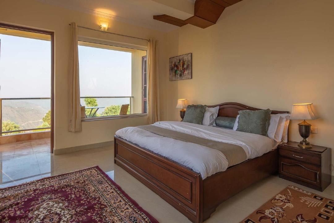 Photo of Bedroom in Tehri