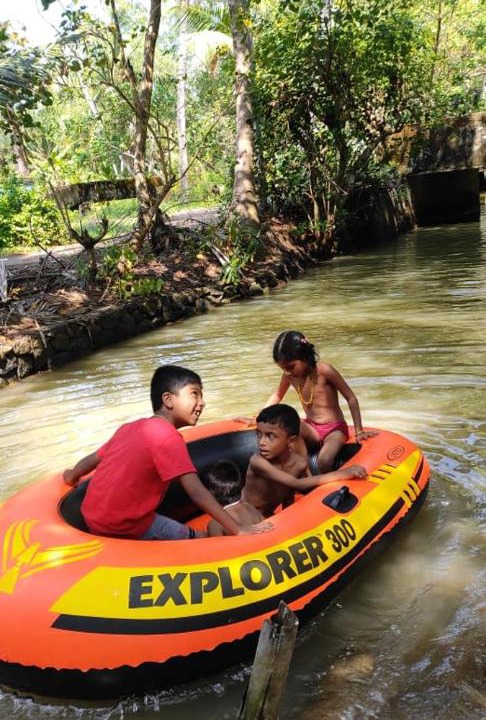 Photo of Others in Munroe Island