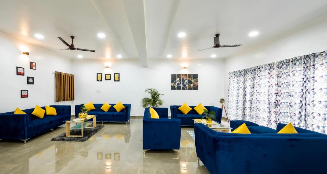 Photo of Livingroom in Bhilar