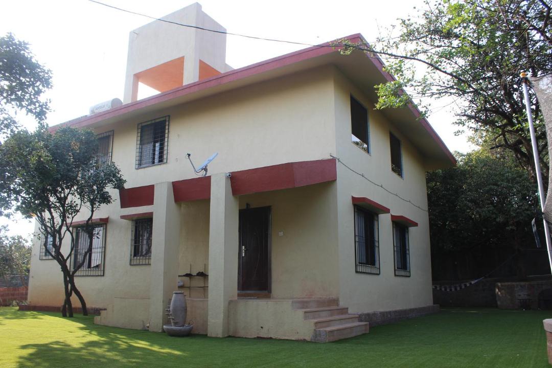 Photo of Buildings in Mahabaleshwar