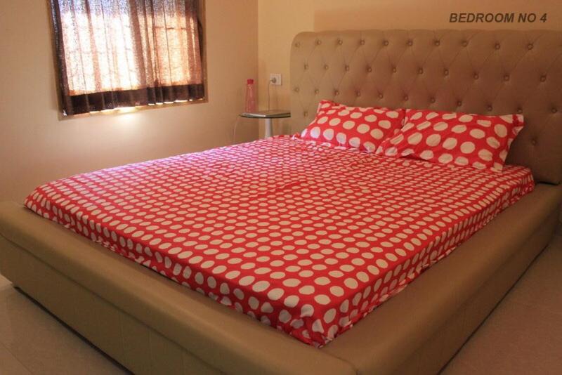 Photo of Bedroom in Mahabaleshwar