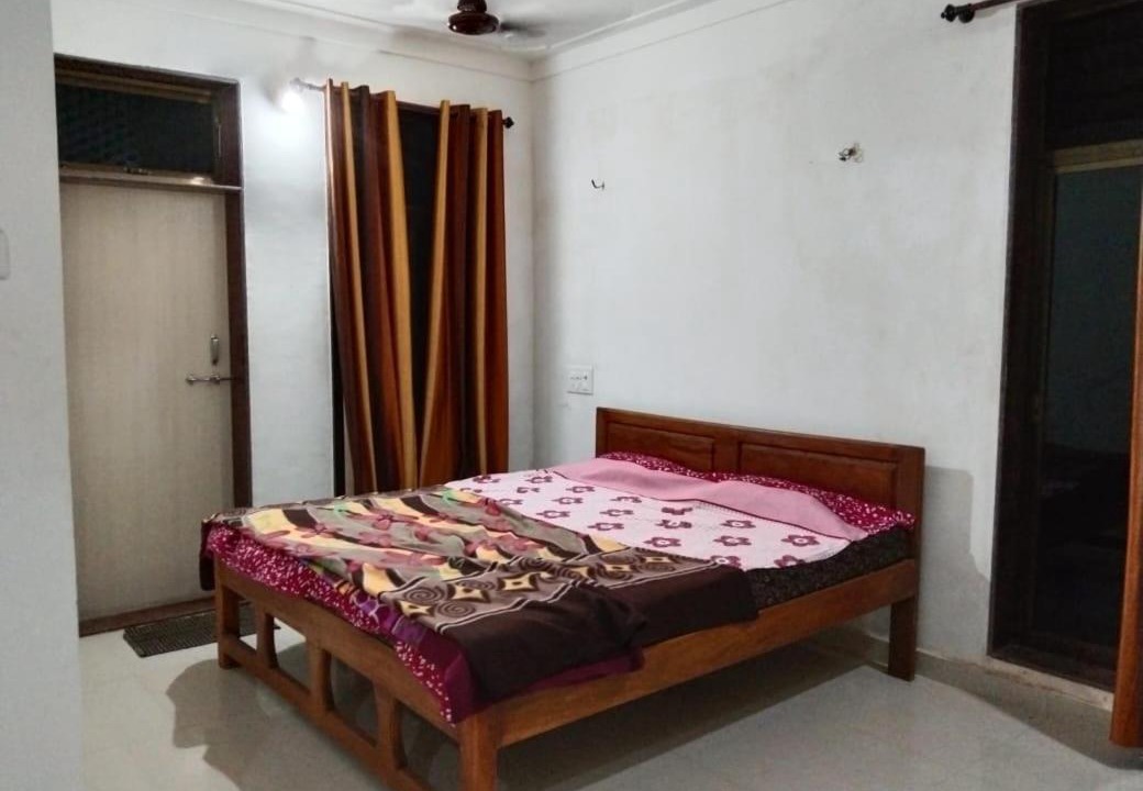 Photo of Bedroom in Shiroda