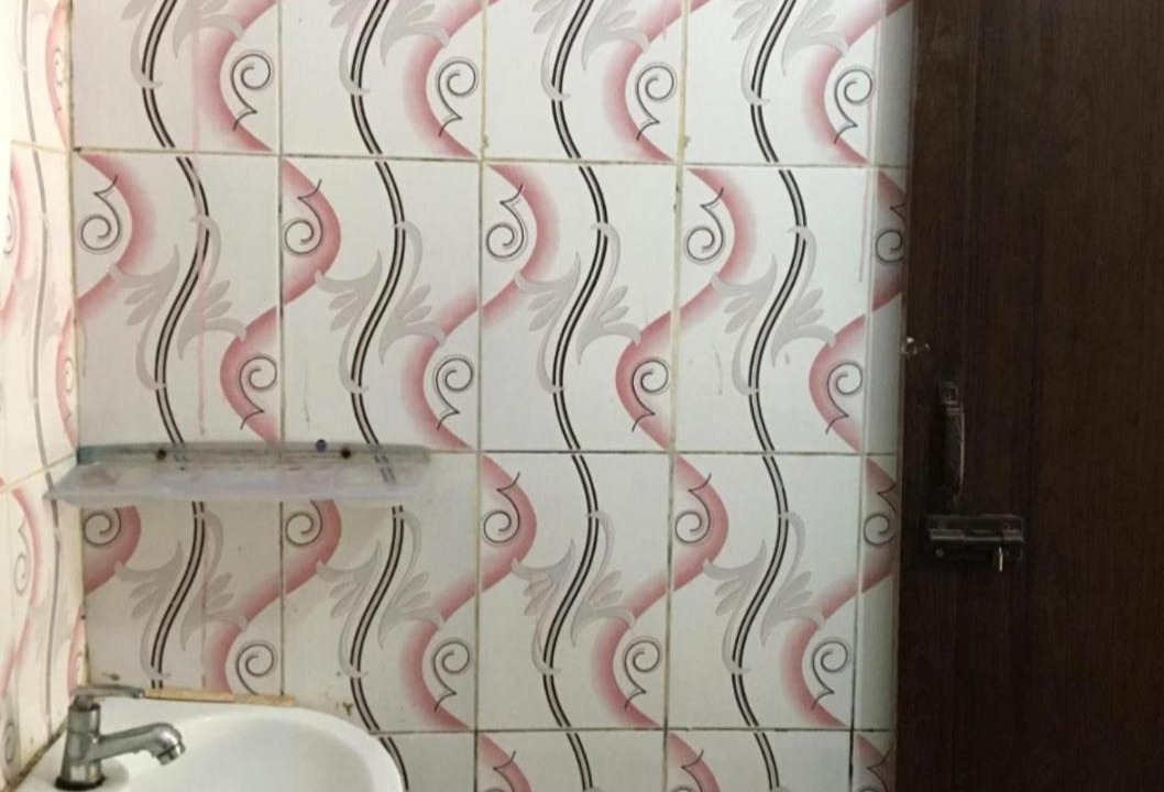 Photo of Bathroom in Dechoor