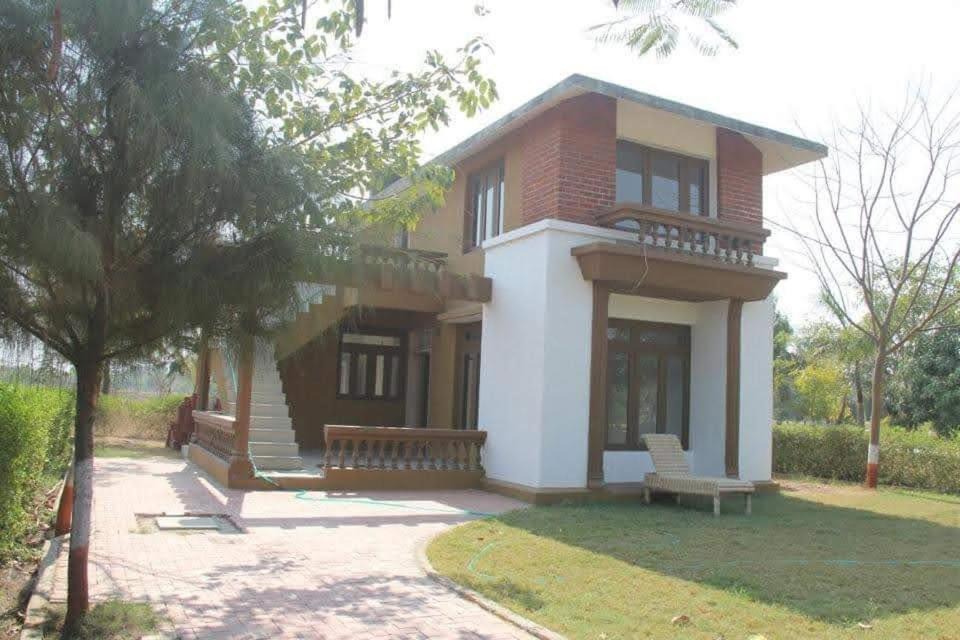 Photo of Buildings in Vadodara