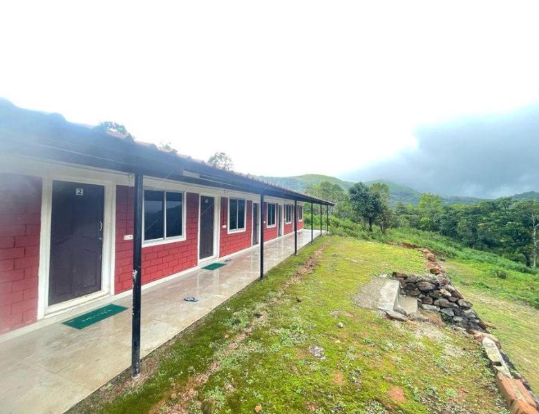 Photo of Buildings in Sakleshpur