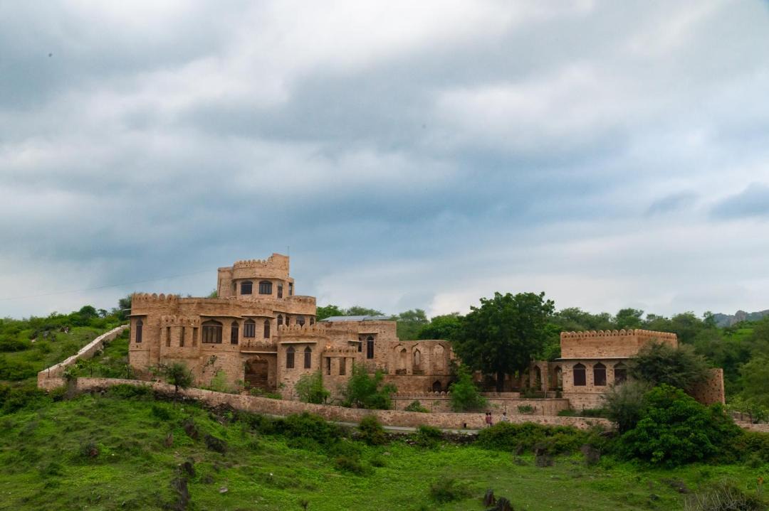 Photo of Buildings in Bedla