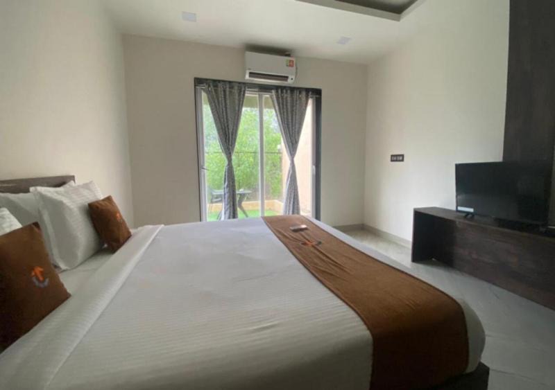 Photo of Bedroom in Kune Village