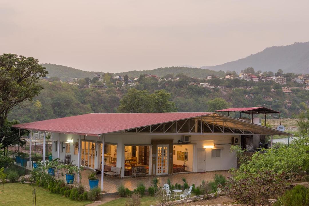 Photo of Buildings in Bullawala