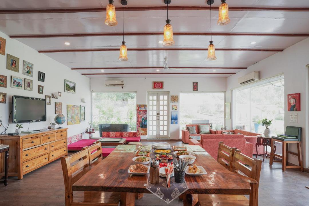 Photo of Livingroom in Bullawala