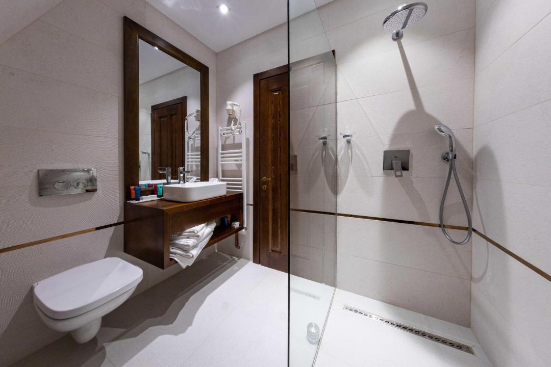 Photo of Bathroom in Runcu