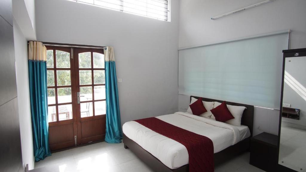 Photo of Bedroom in Yelagiri