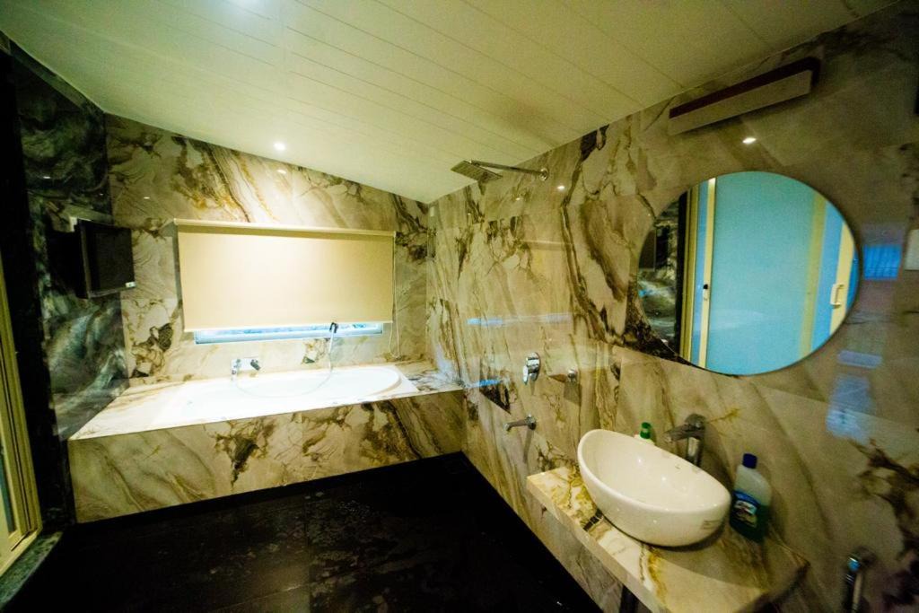 Photo of Bathroom in Wai
