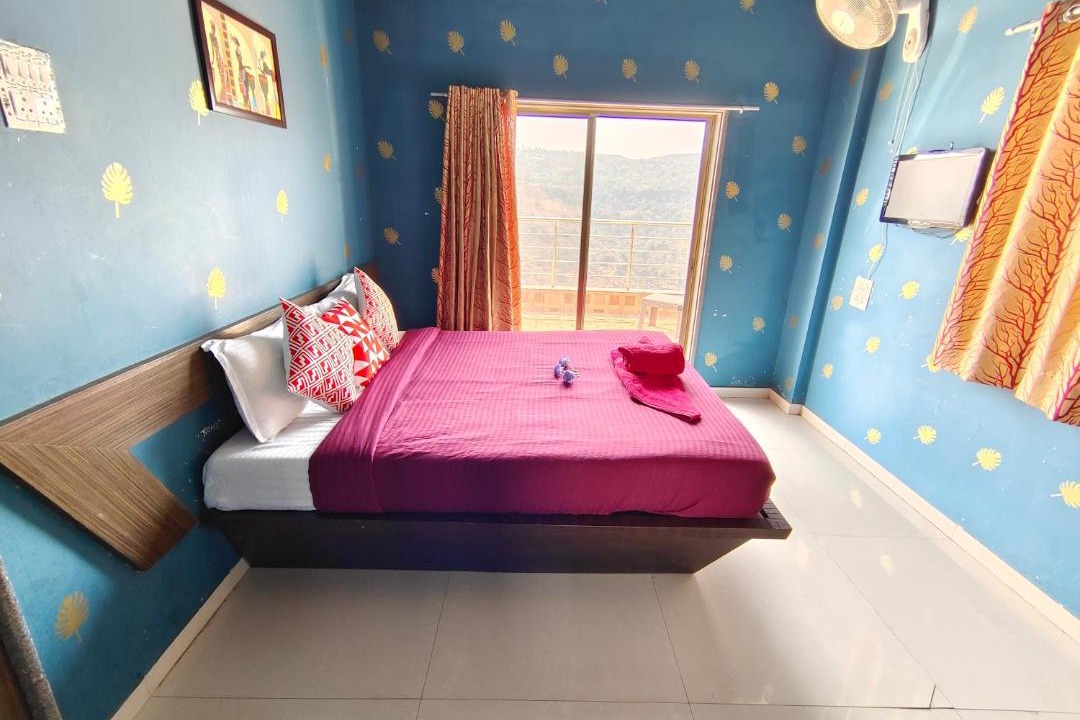 Photo of Bedroom in Panchgani