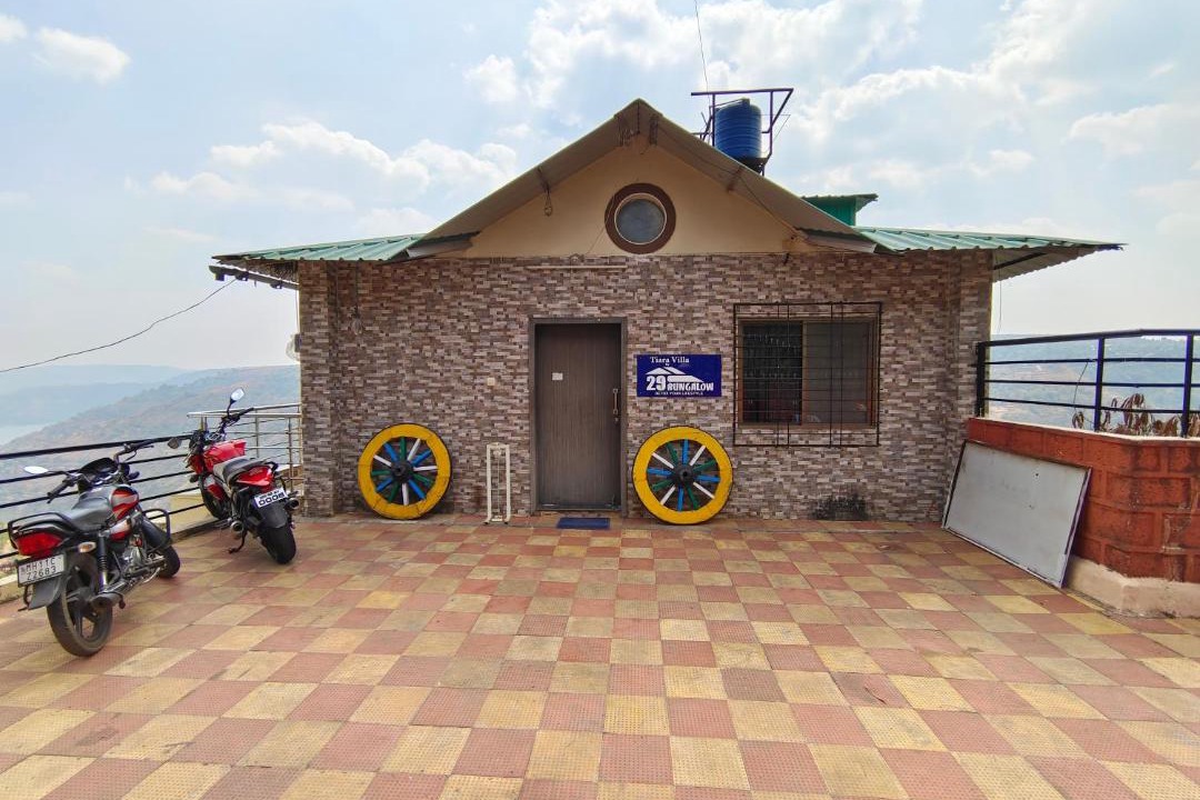 Photo of Buildings in Panchgani